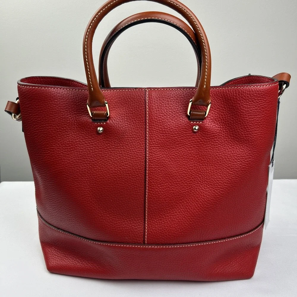 Dooney & Bourke nwt dooney